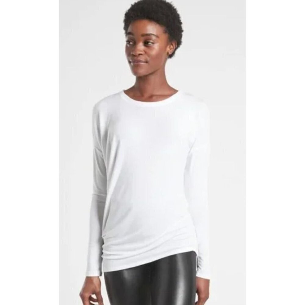 NWT Athleta Cloudlight Restore Asymmetrical Hem White Long Sleeve-sz Small